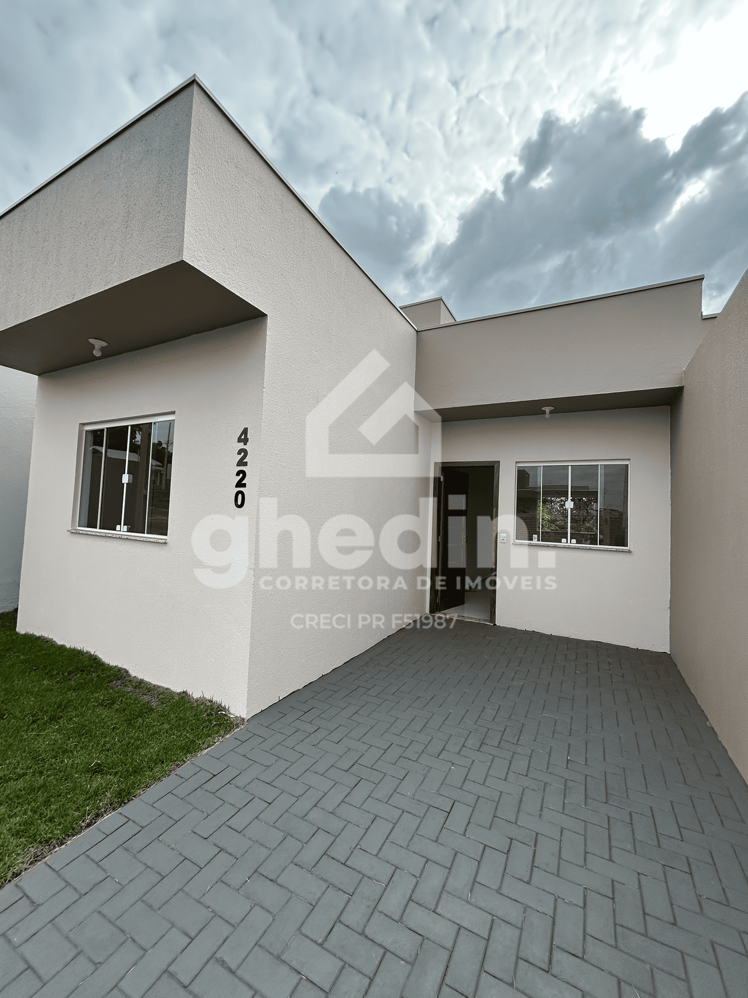 Casa à venda – Lot. Fontana
